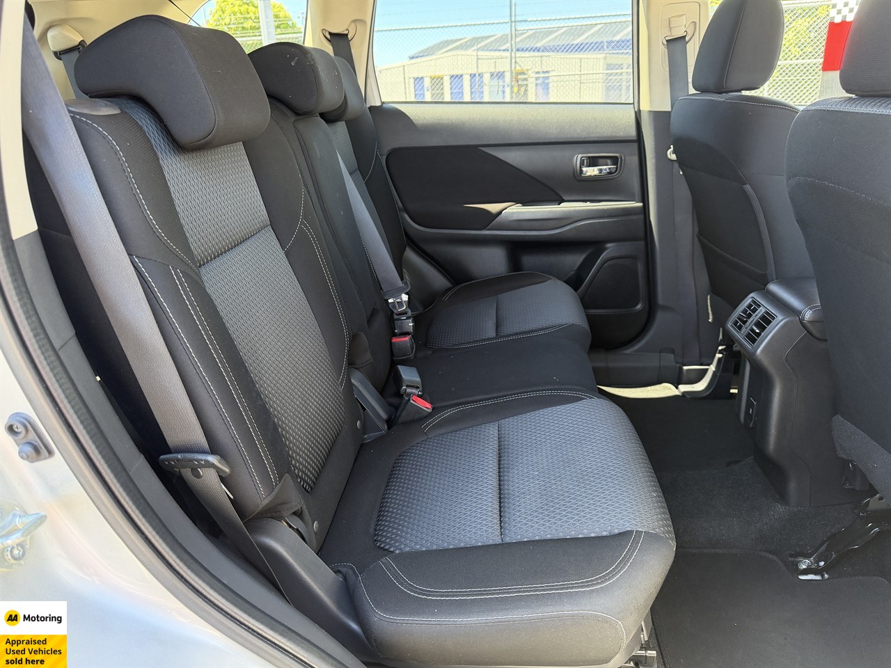 2022 Mitsubishi Outlander