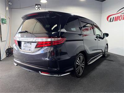 2014 Honda Odyssey - Thumbnail