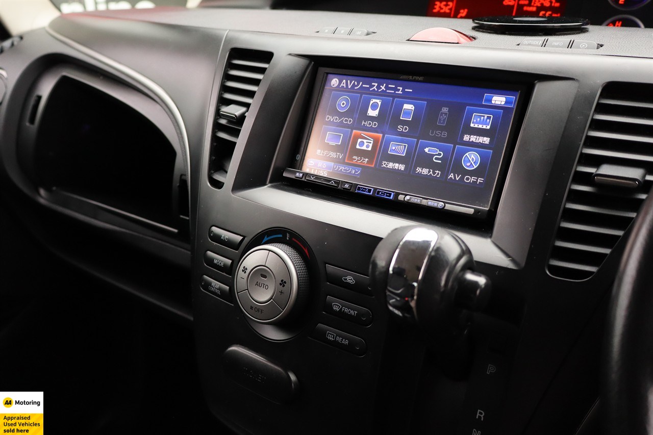2009 Mazda Biante