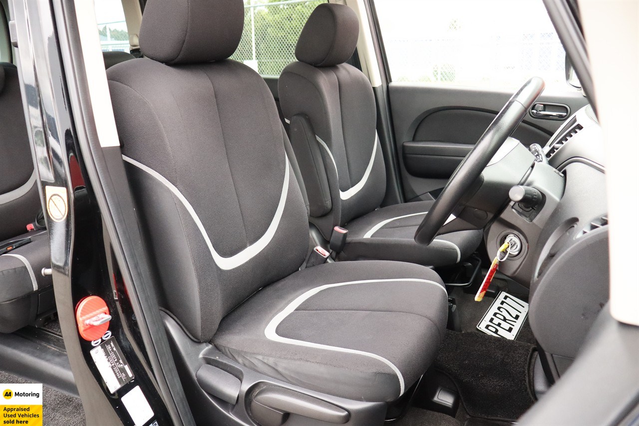 2009 Mazda Biante