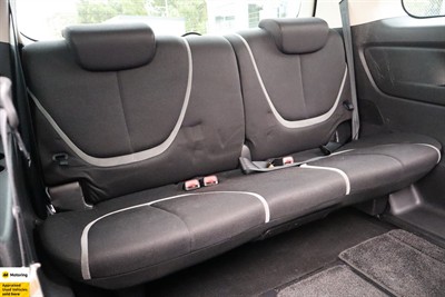 2009 Mazda Biante - Thumbnail