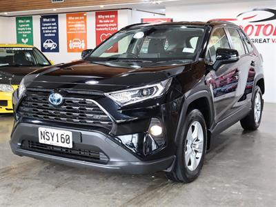 2021 Toyota RAV4 - Thumbnail