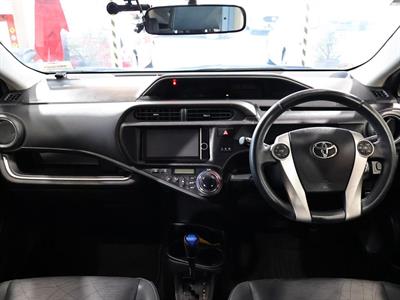 2014 Toyota Aqua - Thumbnail