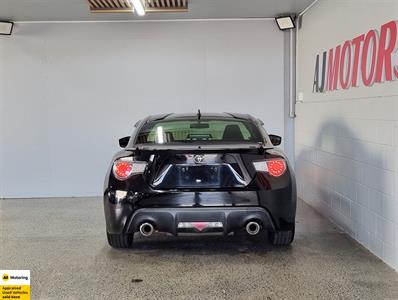 2015 Toyota 86 - Thumbnail