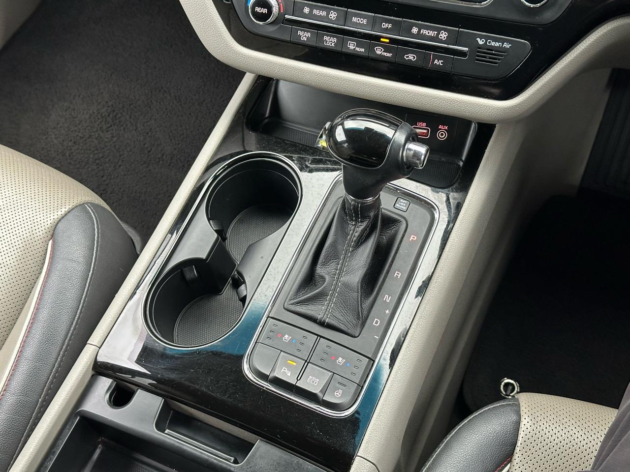 2016 Kia Carnival