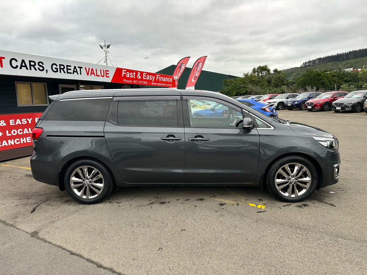 2016 Kia Carnival