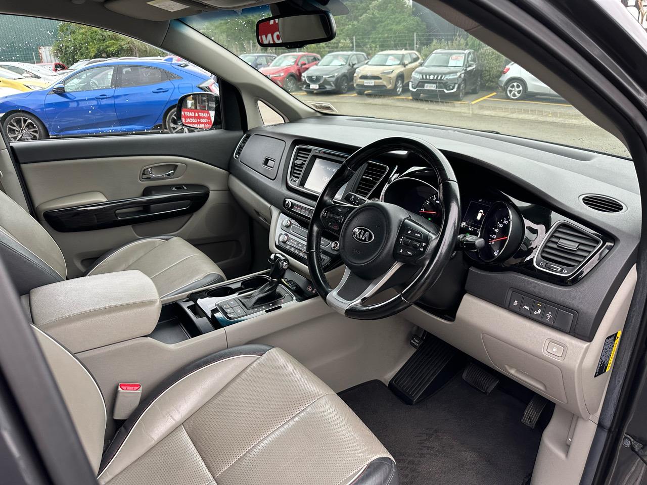 2016 Kia Carnival