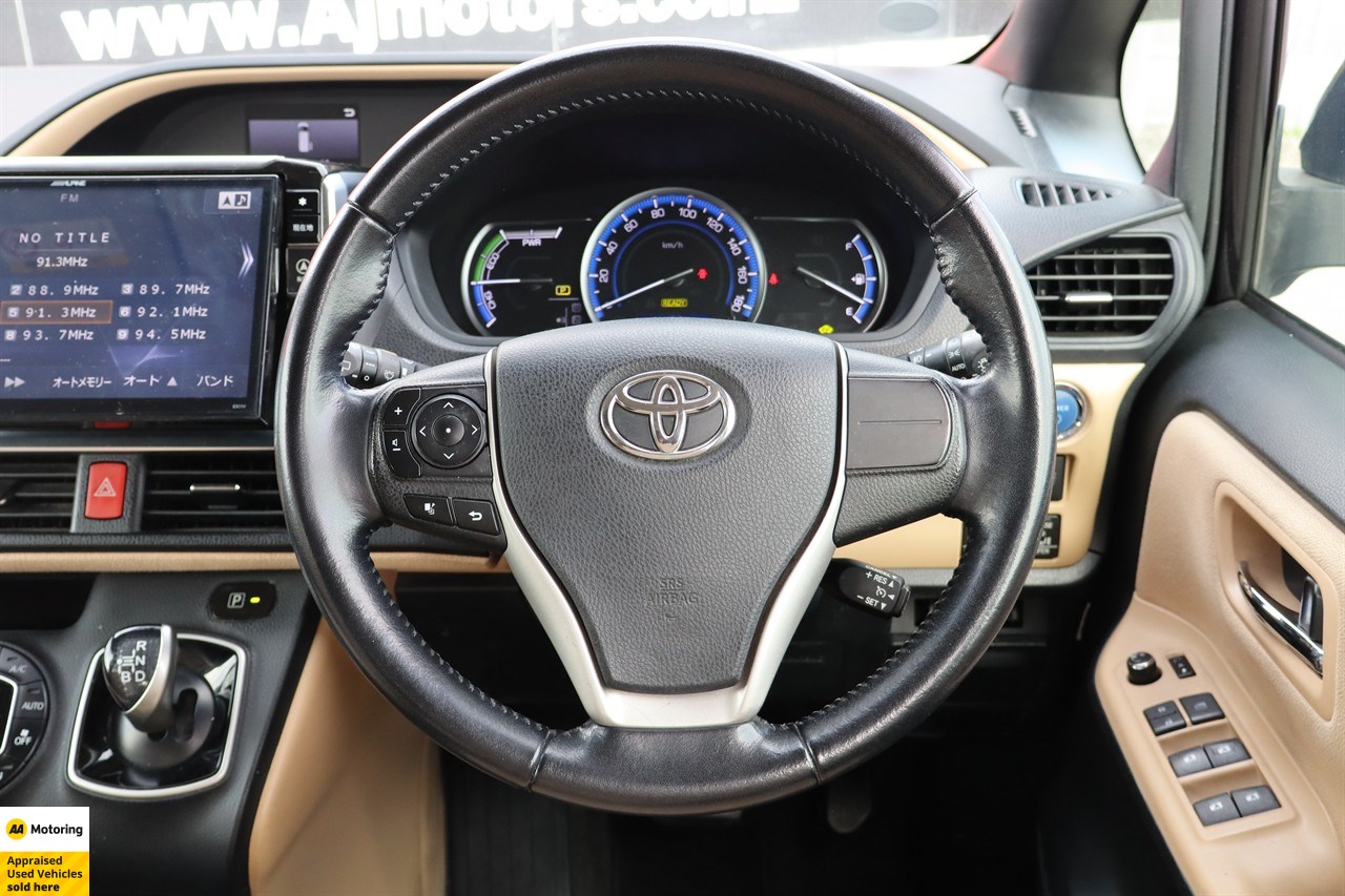 2014 Toyota Noah