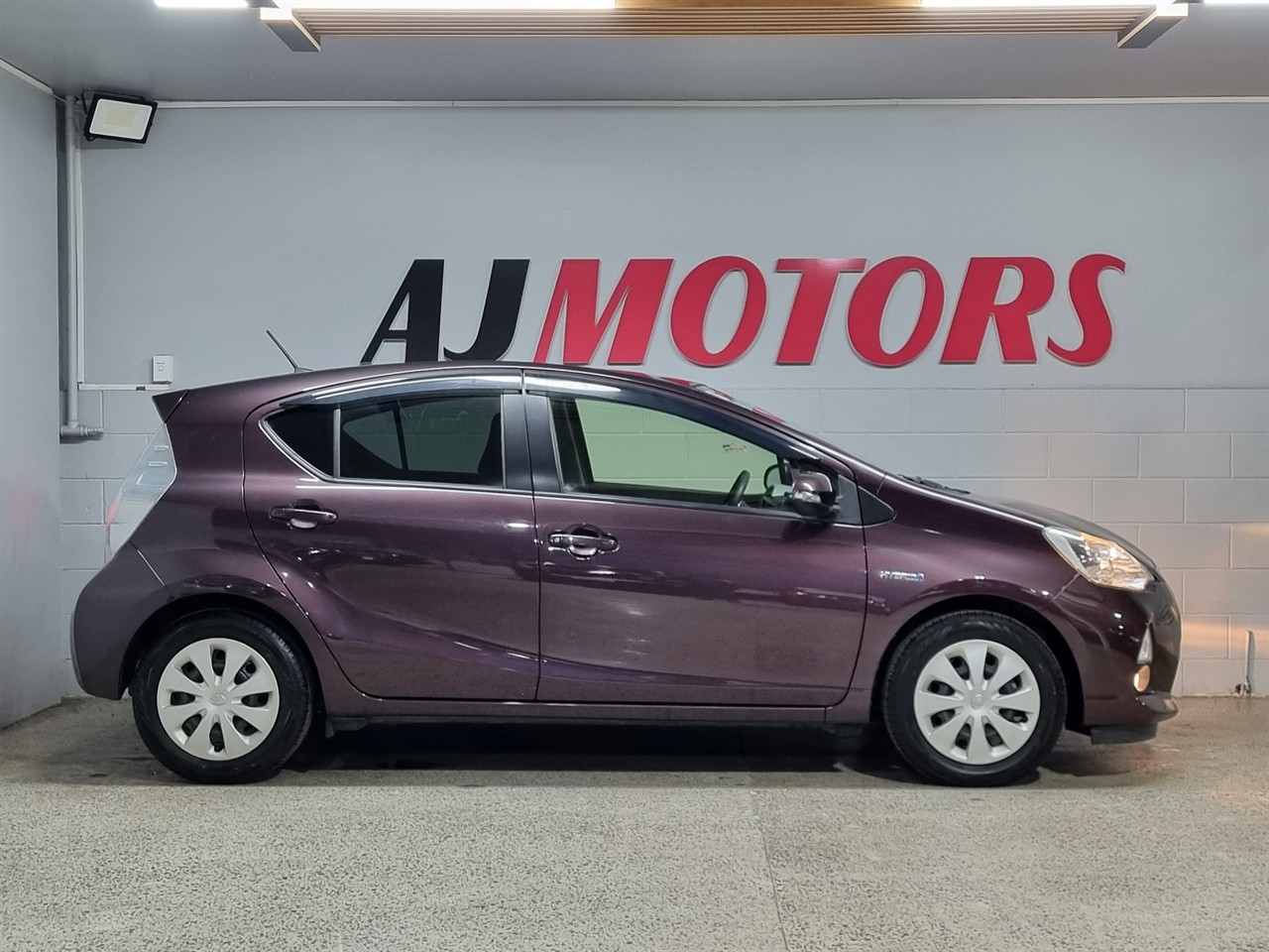 2015 Toyota Aqua