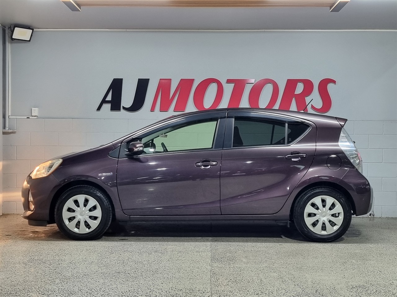 2015 Toyota Aqua