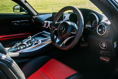 2015 Mercedes-Benz GT - Thumbnail