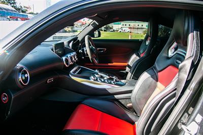 2015 Mercedes-Benz GT - Thumbnail