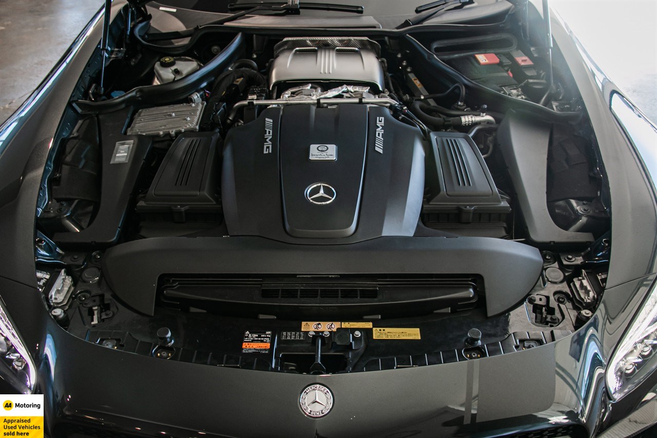 2015 Mercedes-Benz GT