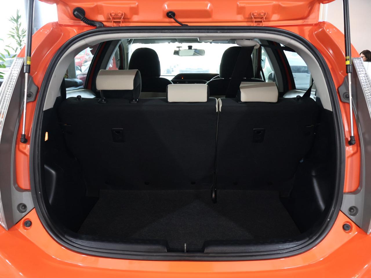 2013 Toyota Aqua