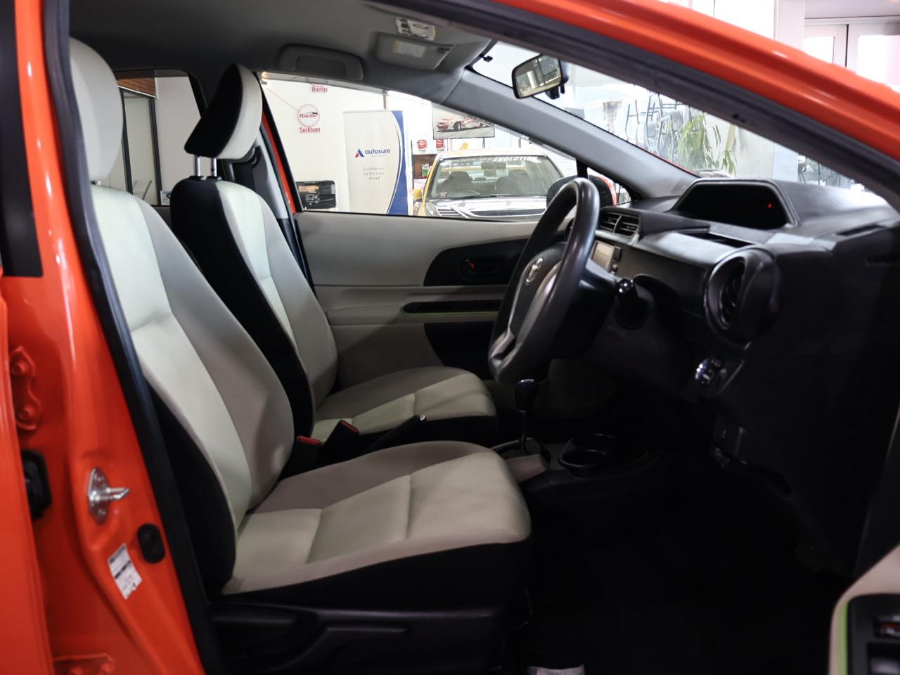 2013 Toyota Aqua