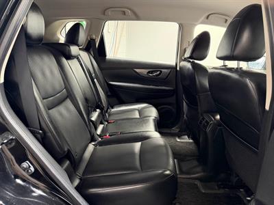 2015 Nissan X-Trail - Thumbnail
