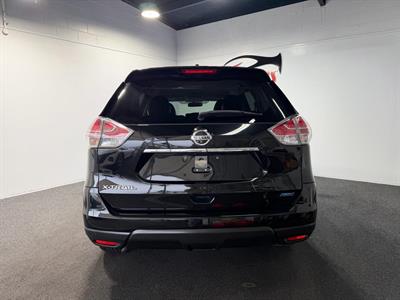 2015 Nissan X-Trail - Thumbnail