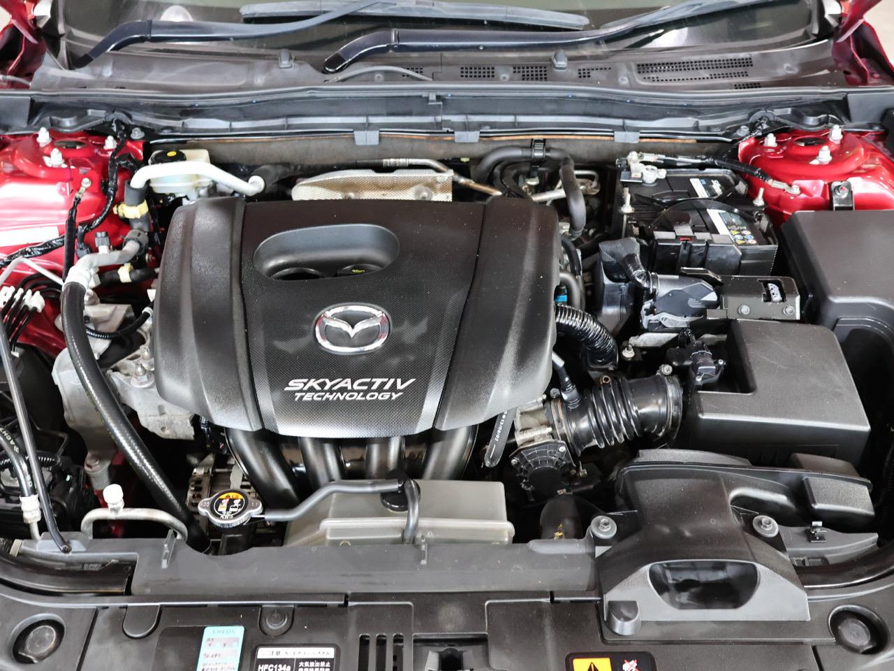 2013 Mazda Axela