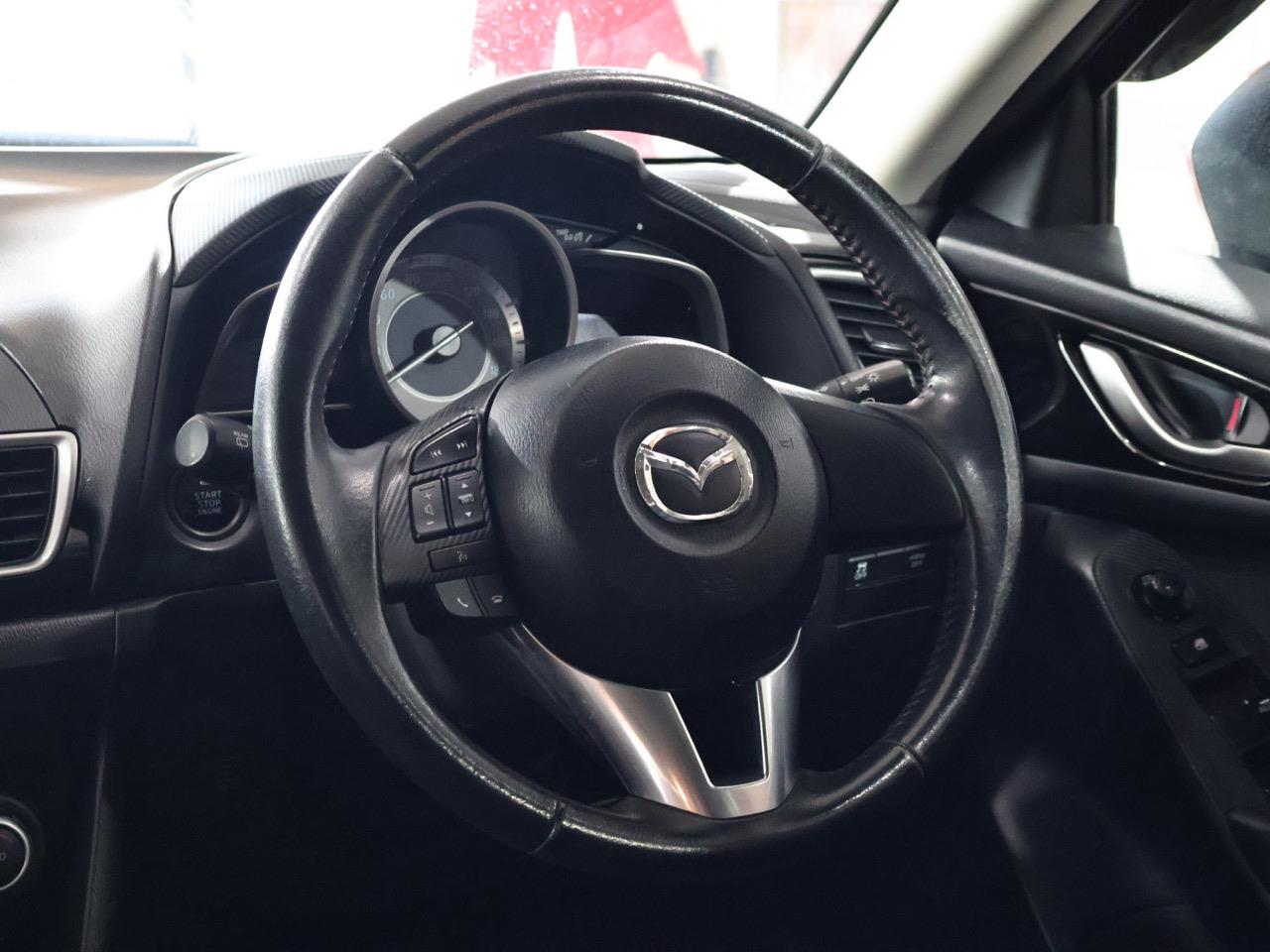2013 Mazda Axela