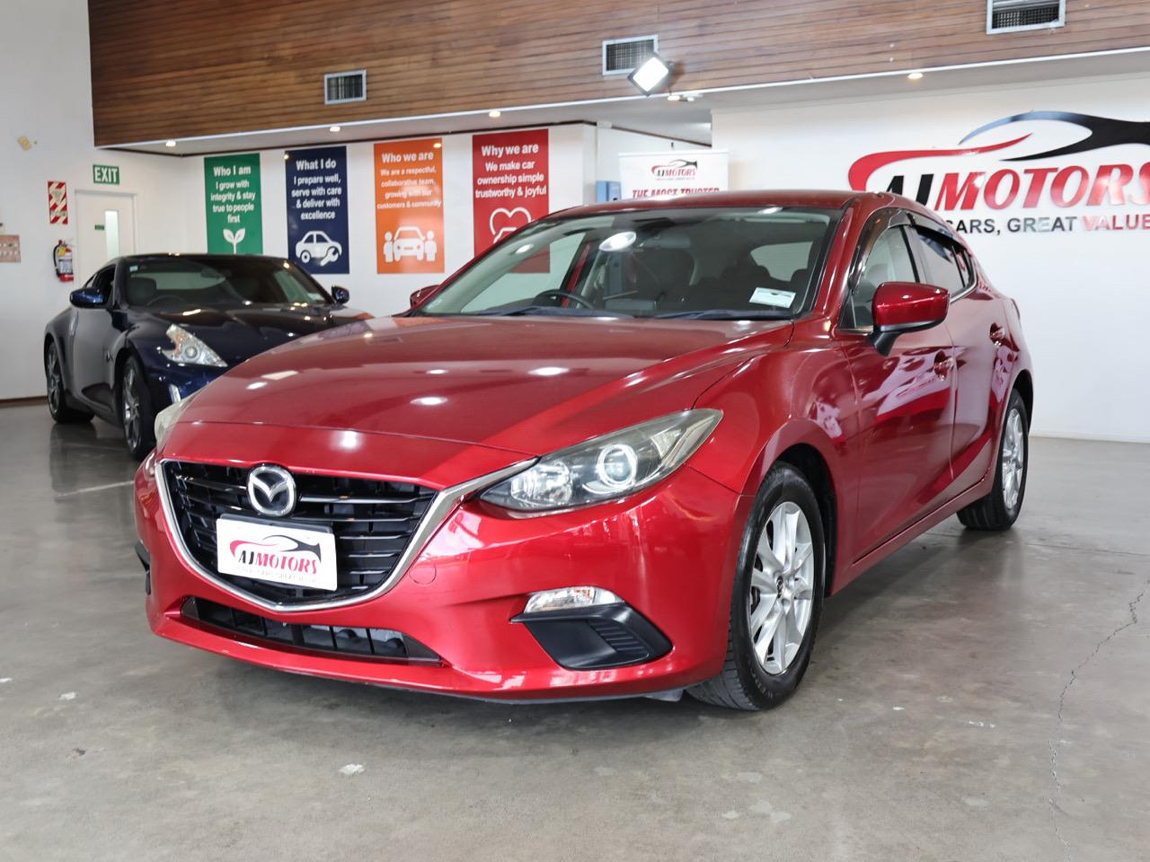 2013 Mazda Axela