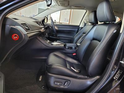 2015 Lexus CT - Thumbnail