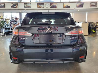 2015 Lexus CT - Thumbnail