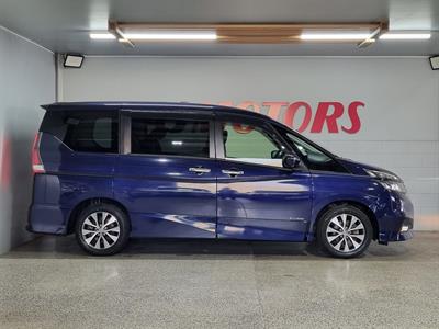 2019 Nissan Serena - Thumbnail