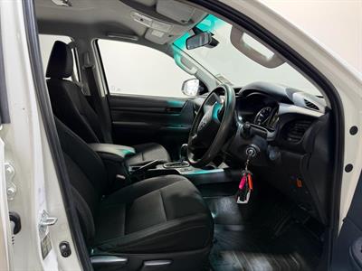 2021 Toyota HILUX - Thumbnail