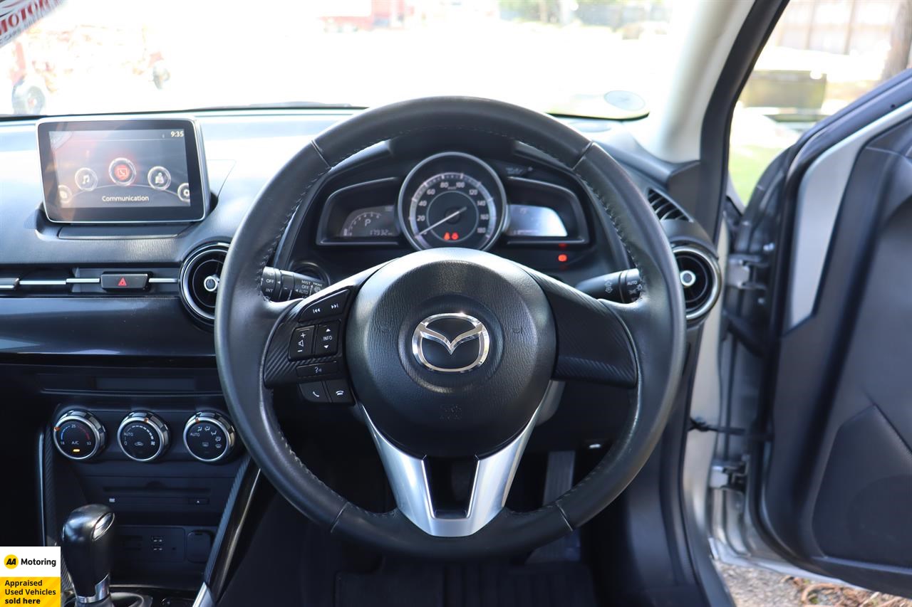 2014 Mazda Demio