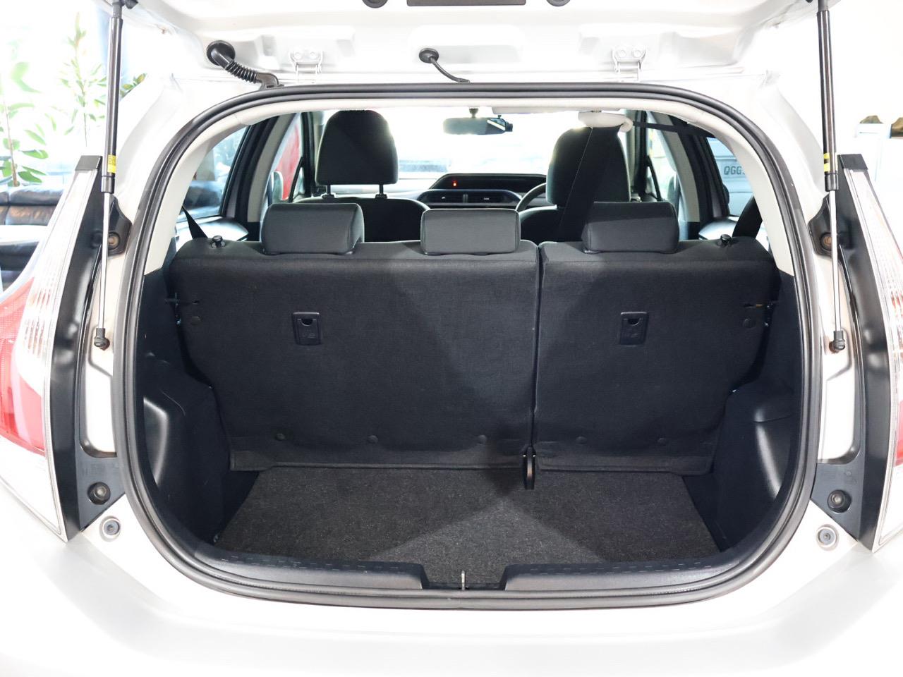 2015 Toyota Aqua