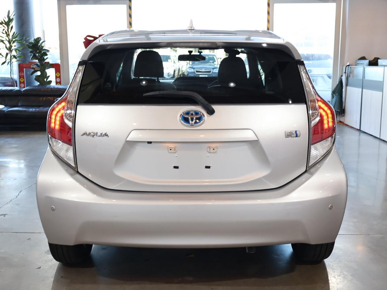 2015 Toyota Aqua