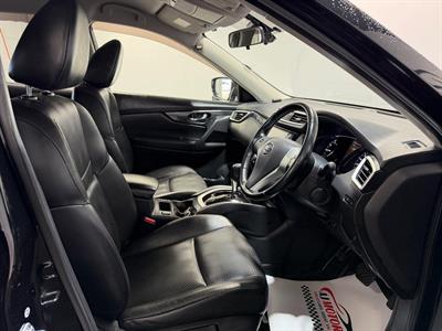 2015 Nissan X-Trail - Thumbnail