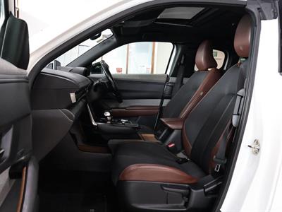 2022 Mazda MX-30 - Thumbnail