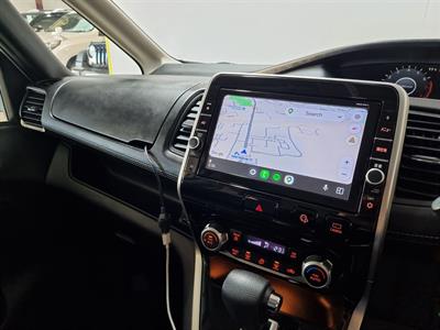 2019 Nissan Serena - Thumbnail