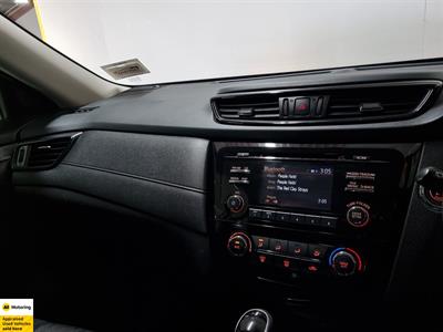 2021 Nissan X-Trail - Thumbnail