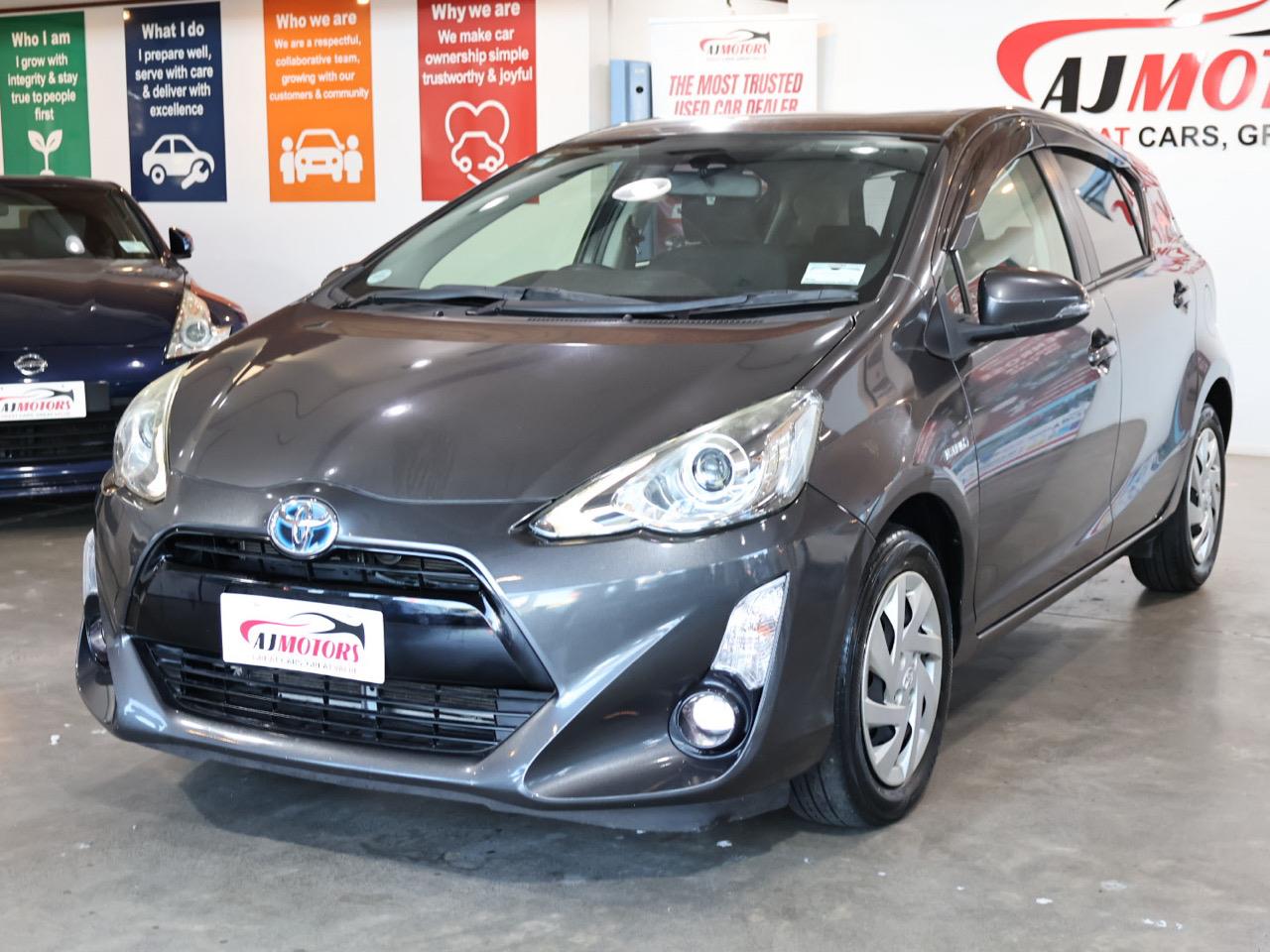 2015 Toyota Aqua