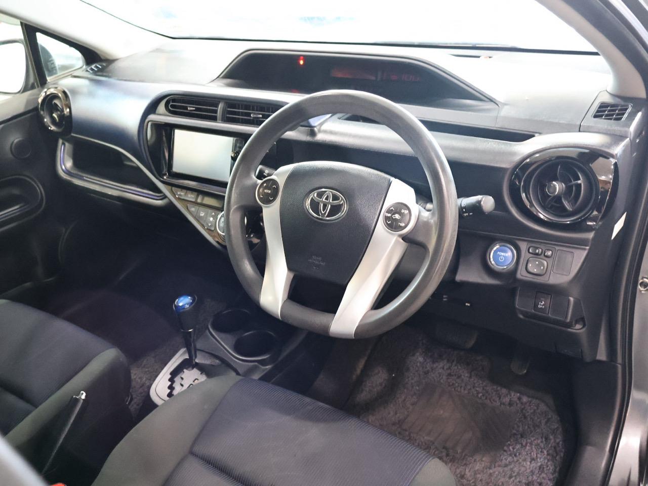 2015 Toyota Aqua