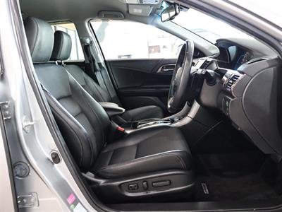 2016 Honda Accord - Thumbnail