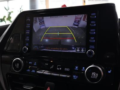 2022 Toyota Highlander - Thumbnail
