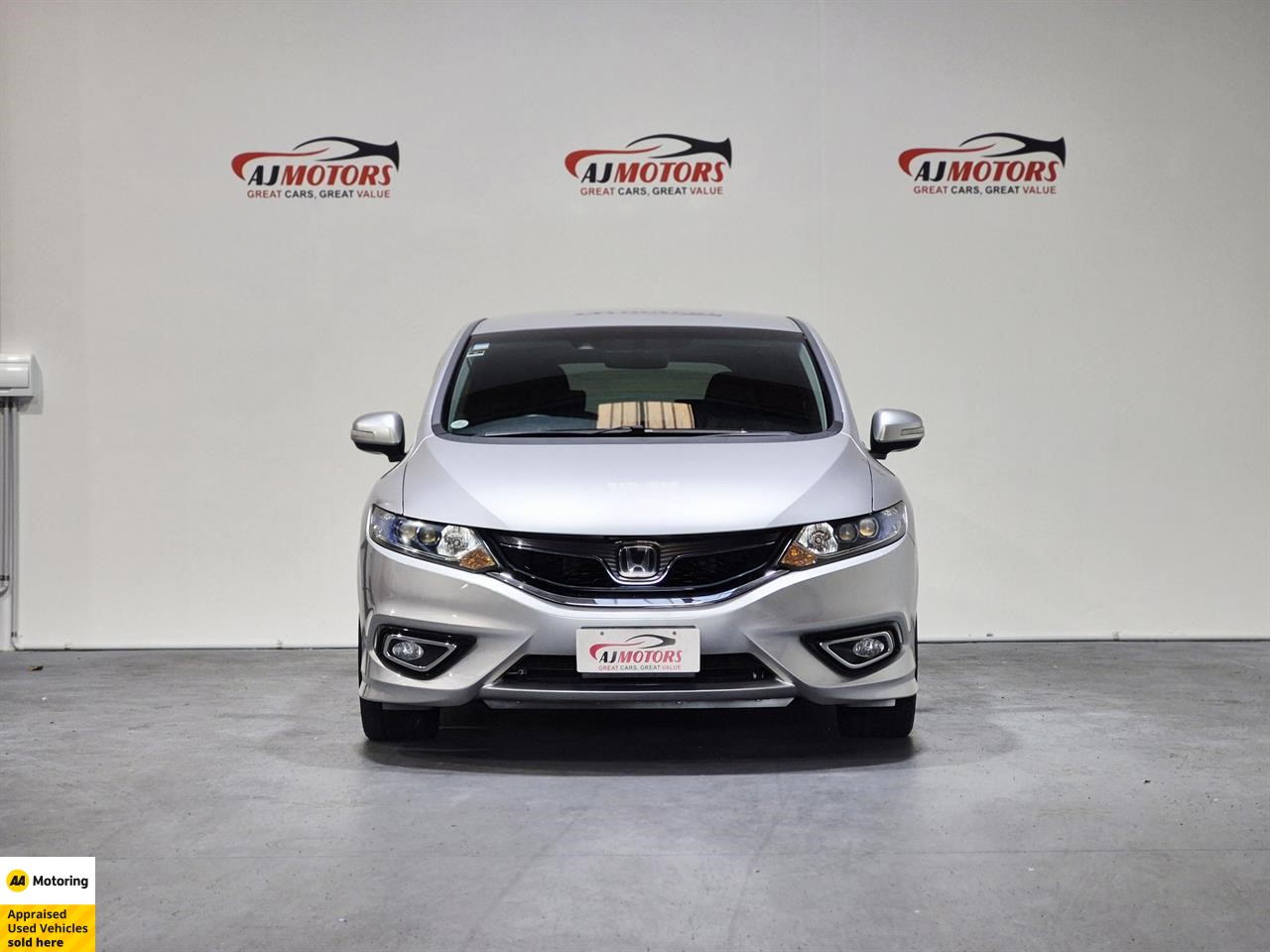 2016 Honda Jade