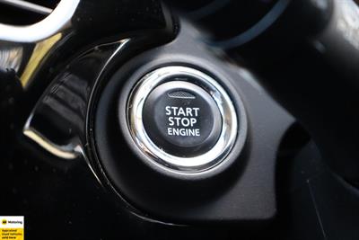 2022 Mitsubishi Outlander - Thumbnail