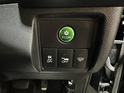 2014 Honda Vezel - Thumbnail