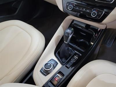 2017 BMW X1 - Thumbnail