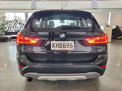 2017 BMW X1 - Thumbnail