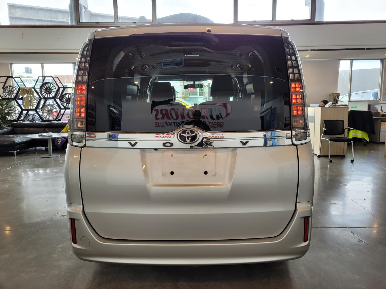 2014 Toyota Voxy