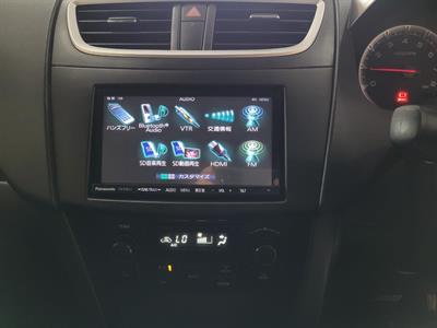 2014 Suzuki Swift - Thumbnail