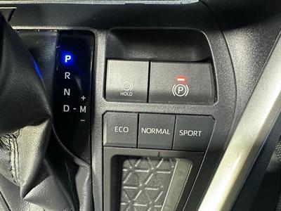 2019 Toyota RAV4 - Thumbnail