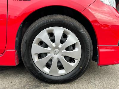 2014 Toyota Aqua - Thumbnail