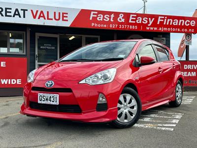 2014 Toyota Aqua - Thumbnail