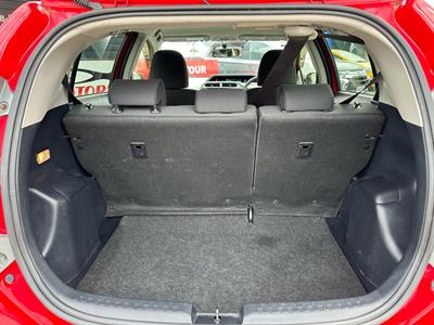 2014 Toyota Aqua - Thumbnail